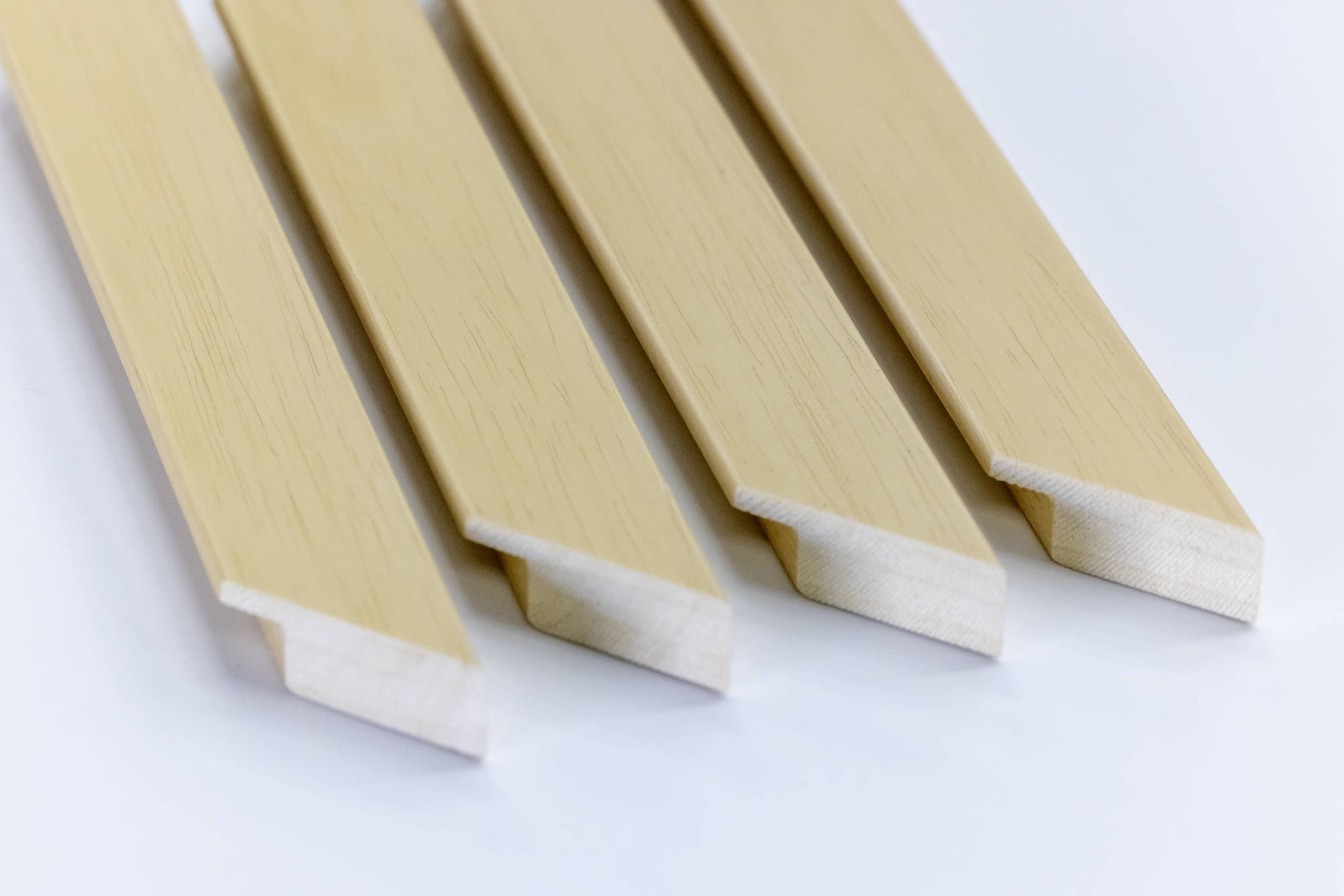 Natural frame option.